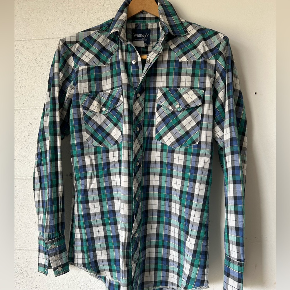 Wrangler plaid pearl snap